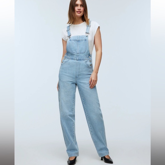Madewell Tall Denim Oversized Carpenter Overalls in Collie Wash - Picture 3 of 5